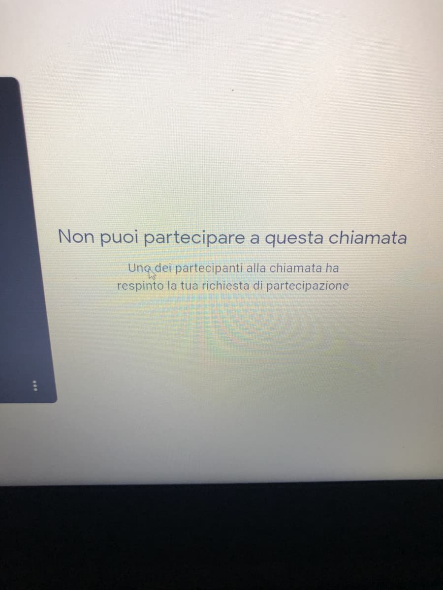 Prof: “Verrai bocciato se non partecipi alle videolezioni” Sempre loro: