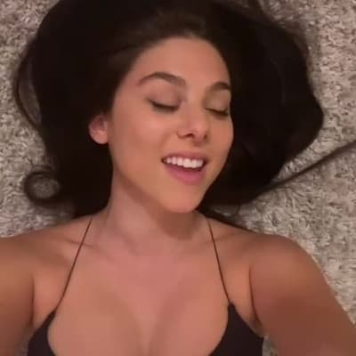 Visto che vi è piaciuto il video di prima di Kira Kosarin