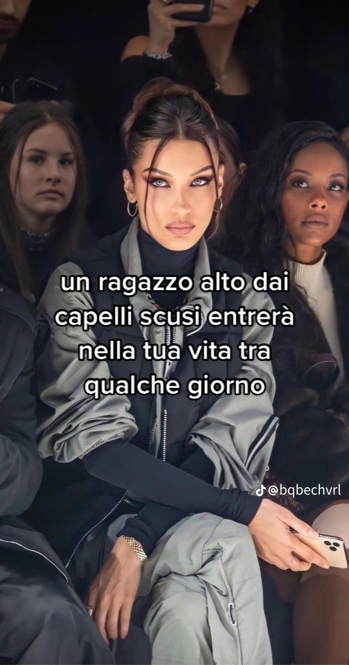 Uhm tik tok tutto bene? 