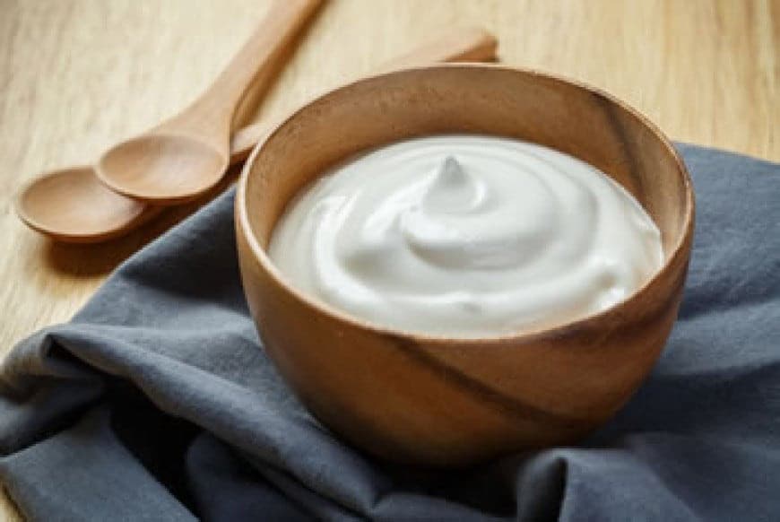 raga ma come fa la gente a cui non piace lo yogurt a vivere? lo yogurt è letteralmente la mia vita mangio solo yogurt 