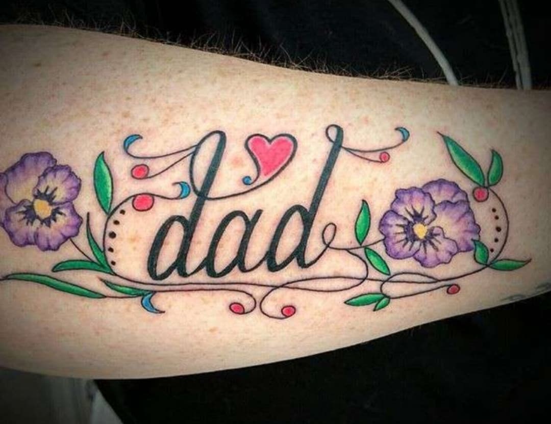 Nei prossimi giorni avrei dovuto tatuarmi questo tatuaggio dedicato a mio padre?