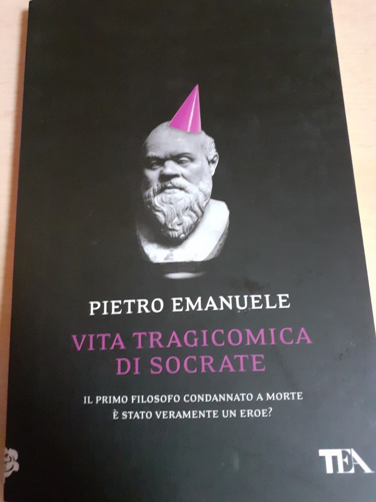 Oggi una mia compagna, per il mio compleanno, mi ha regalato questo.