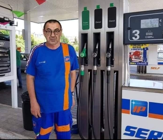 Che fine che ha fatto Sarri dopo essere stato esonerato? Ecco qui