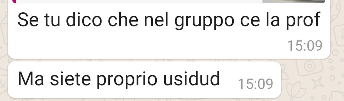 Usidud, un nuovo insulto... Poi "tu" "dico".... Vabbè, ignoriamo questi errori e concentriamoci su "usidud" 