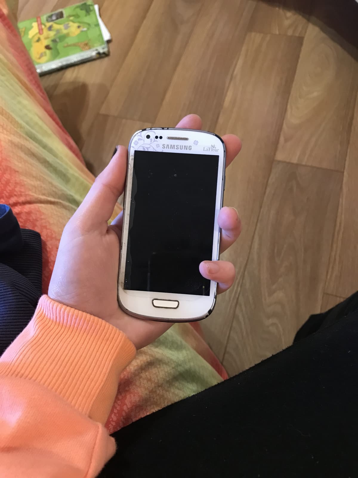 Nooo ho trovato il mio primo cellulare