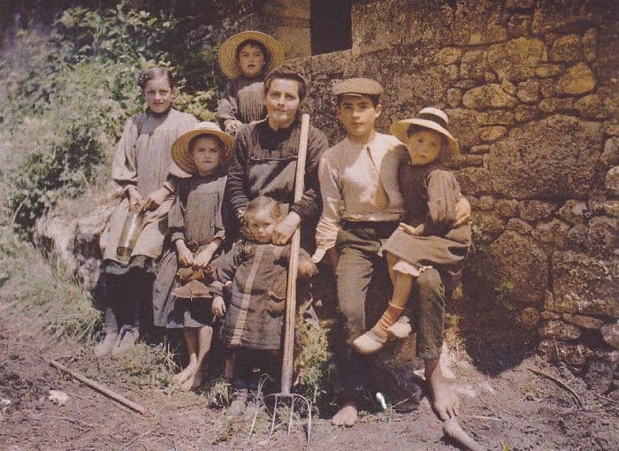 La prima cosa che notate in questa foto d'epoca?