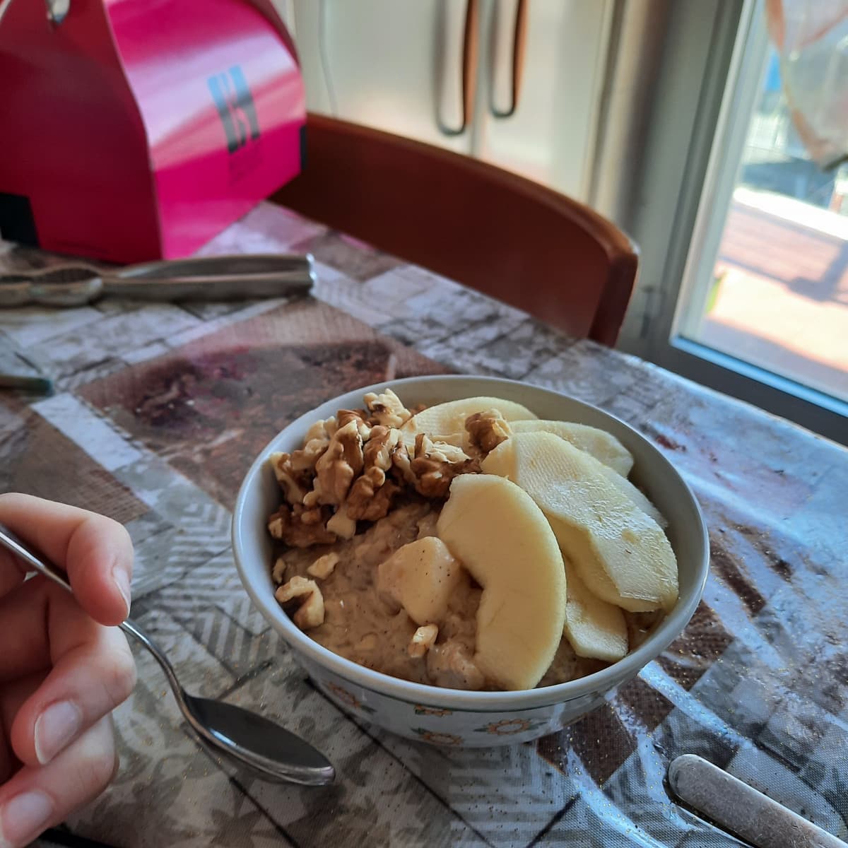 Sta mattina avevo voglia di esistere e ho fatto il porridge...