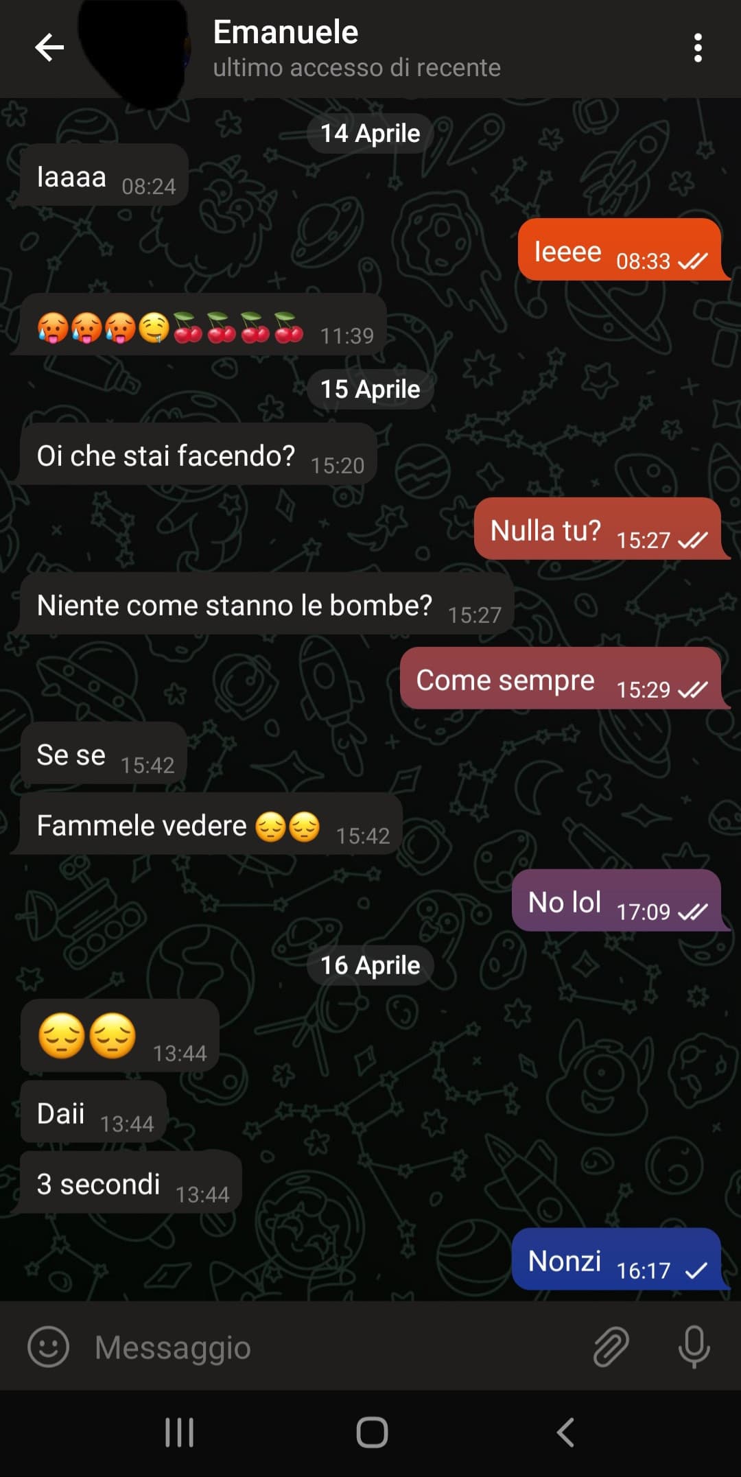 Lui che mi chiede le tette. Io che vedo le storie dove si bacia con la fidanzata. Emanuele che mi combini birbante