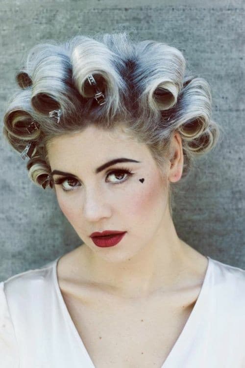 Affrontare i miei problemi ❌  ascoltare electra heart e pretendere vada tutto bene ✅