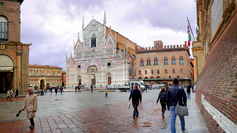 ragazzi ho compleato la chiesa di bologna che ne pensate