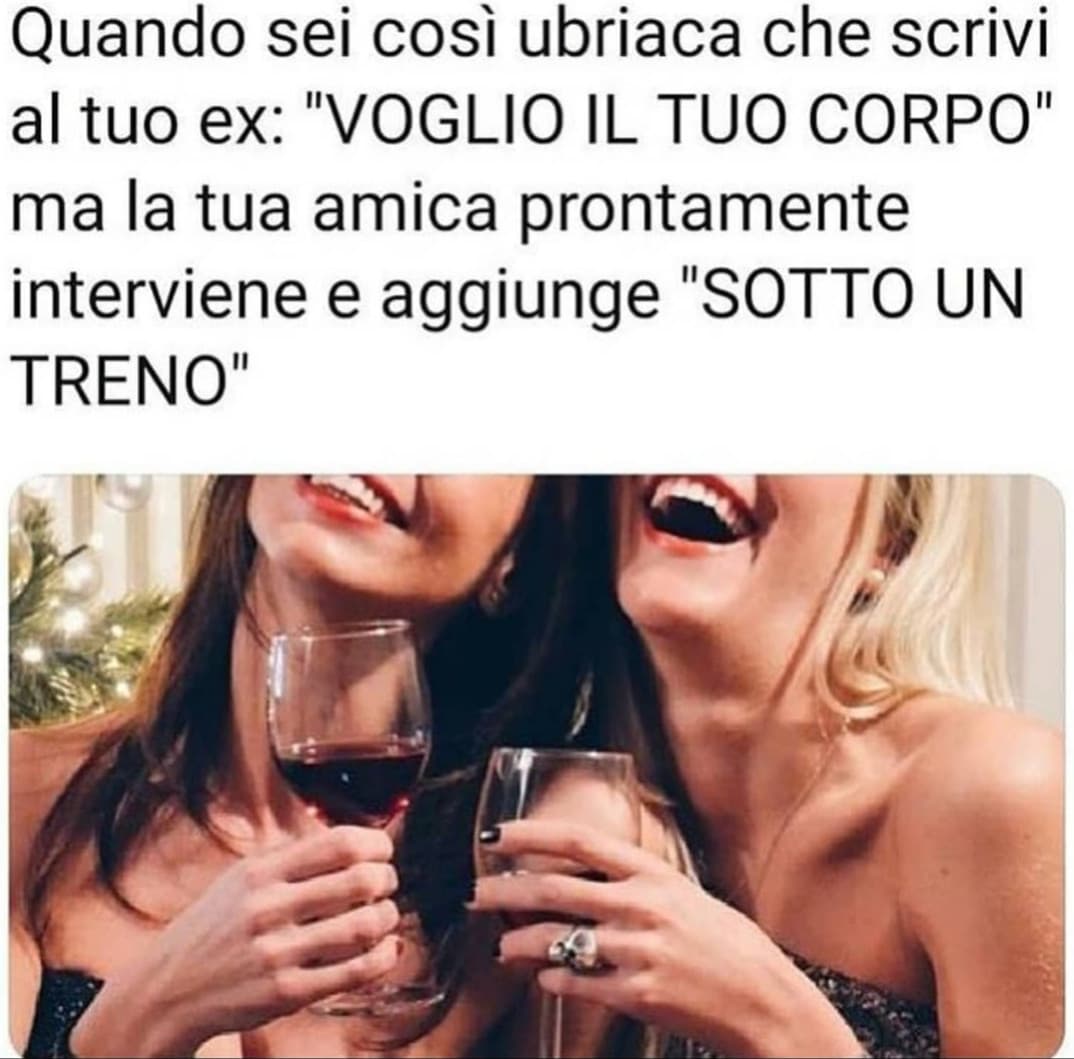 ~Mood di ogni sabato sera ormai ??‍♀️