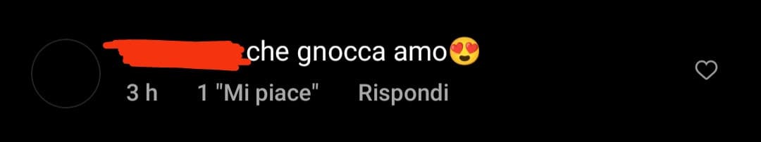 la mia amica ha commentato al nuovo post della sua crush e le ha solo lasciato il mi piace ?