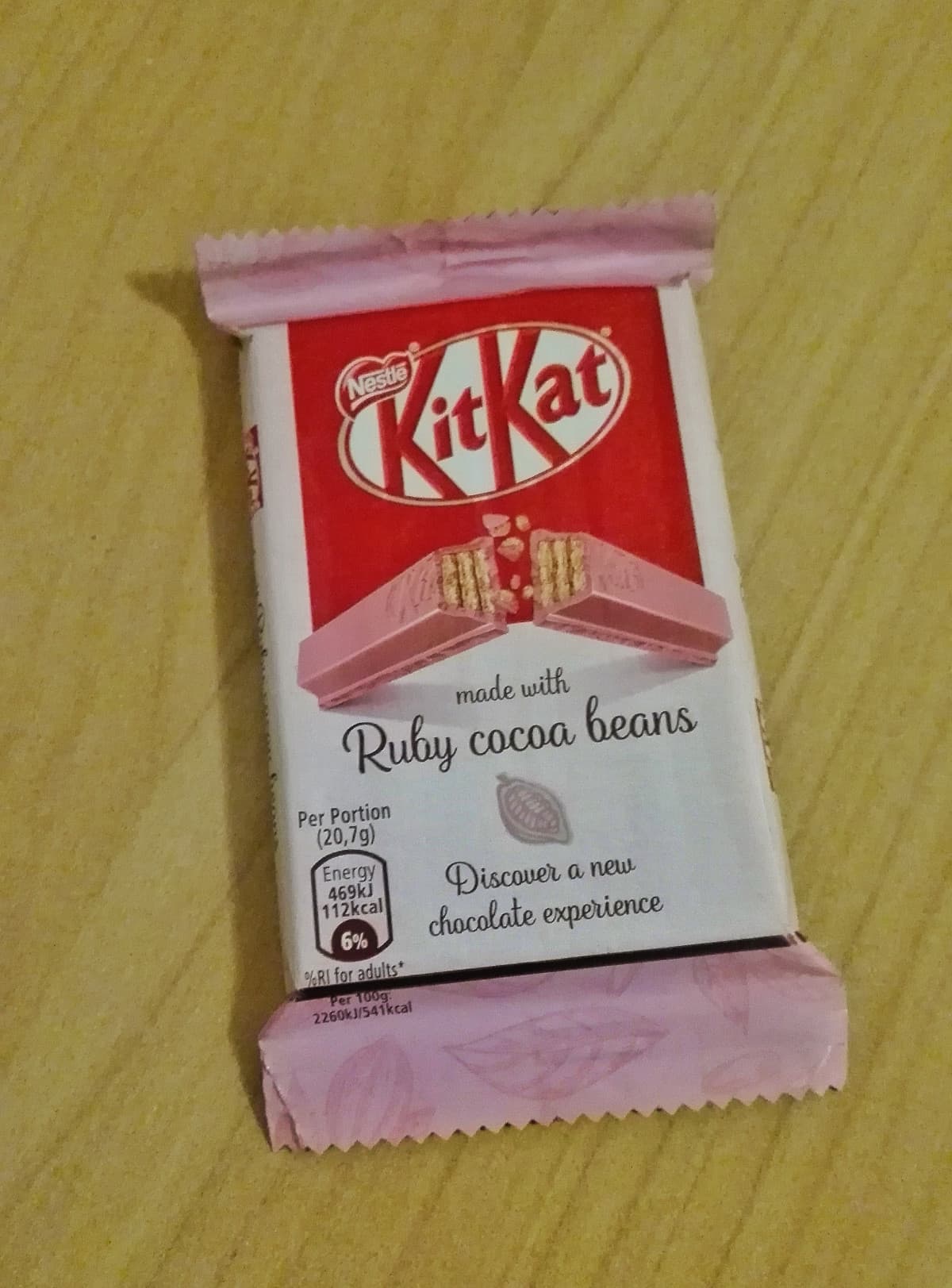 Raga, guardate che kit-kat mi hanno regalato ?