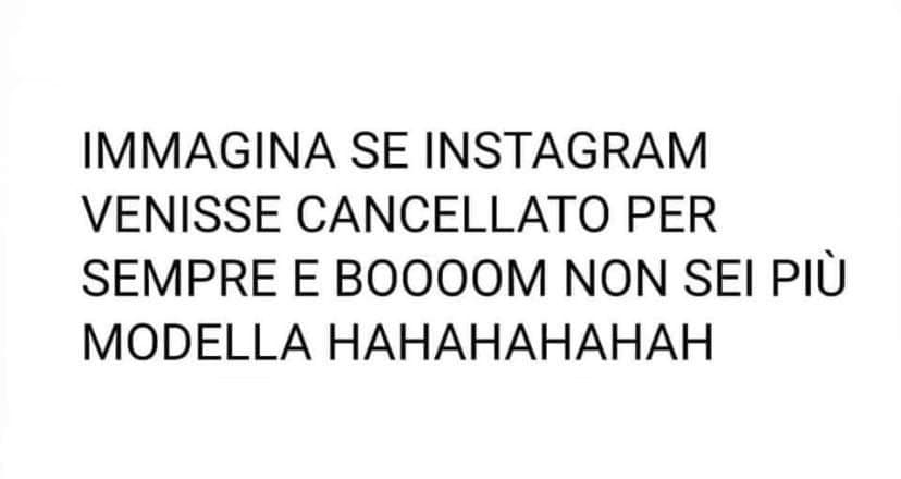 IMMAGINE A SCOPO UMORISTICO. SE VI CREDETE NAOMI CAMPBELL A ME NON CAMBIA NULLA ☮️