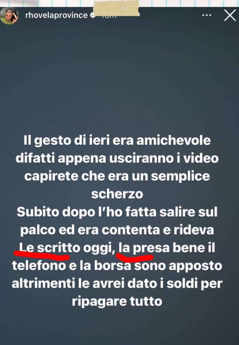 Il vostro cantante preferito signori, non riesce a fare nemmeno un discorso serio senza fare errori grammaticali????