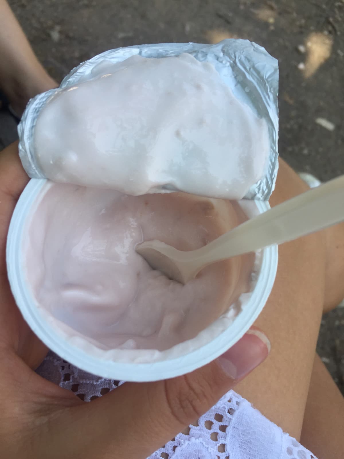 odio gli yogurt con i pezzettini ma rinfresca quindi