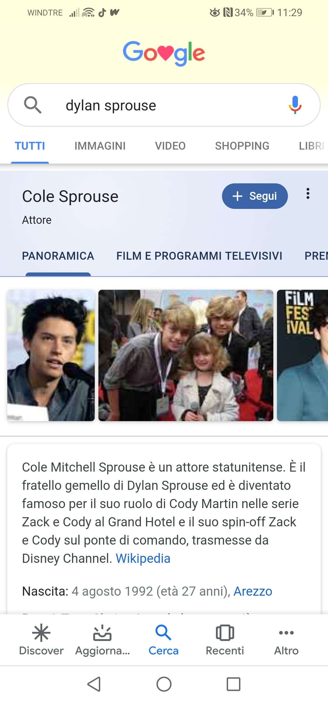 Perché se cerco Dylan Sprouse su Google mi spunta suo fratello?!?!? Poveroooo??